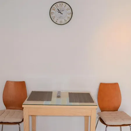 Romana Apartment *